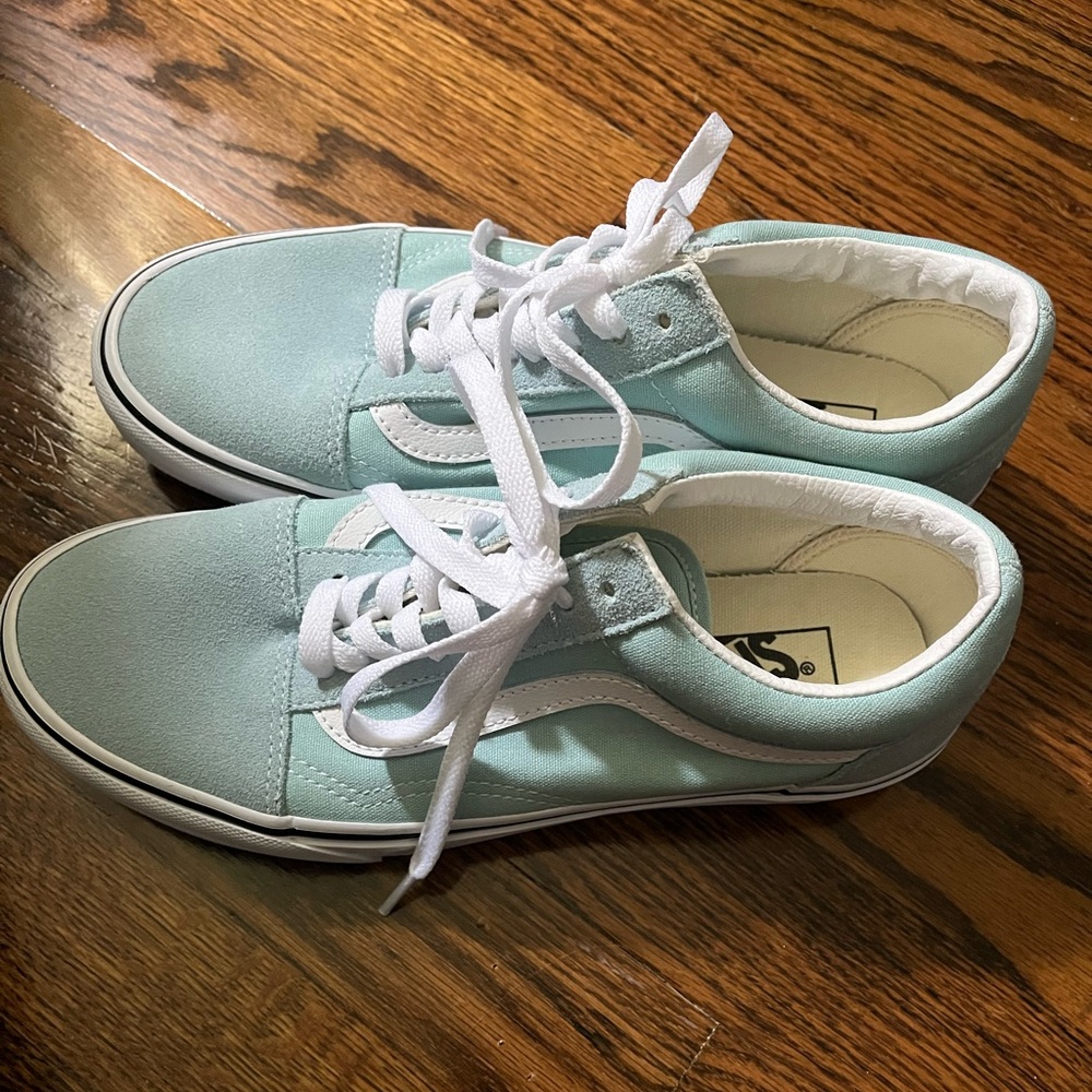 Vans Old Skool light blue sneakers 8.5 women’s